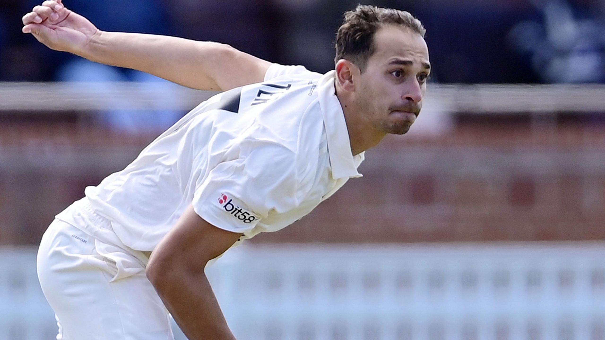 Zaman Akhter's Brilliance Puts Gloucestershire in Command Against Glamorgan