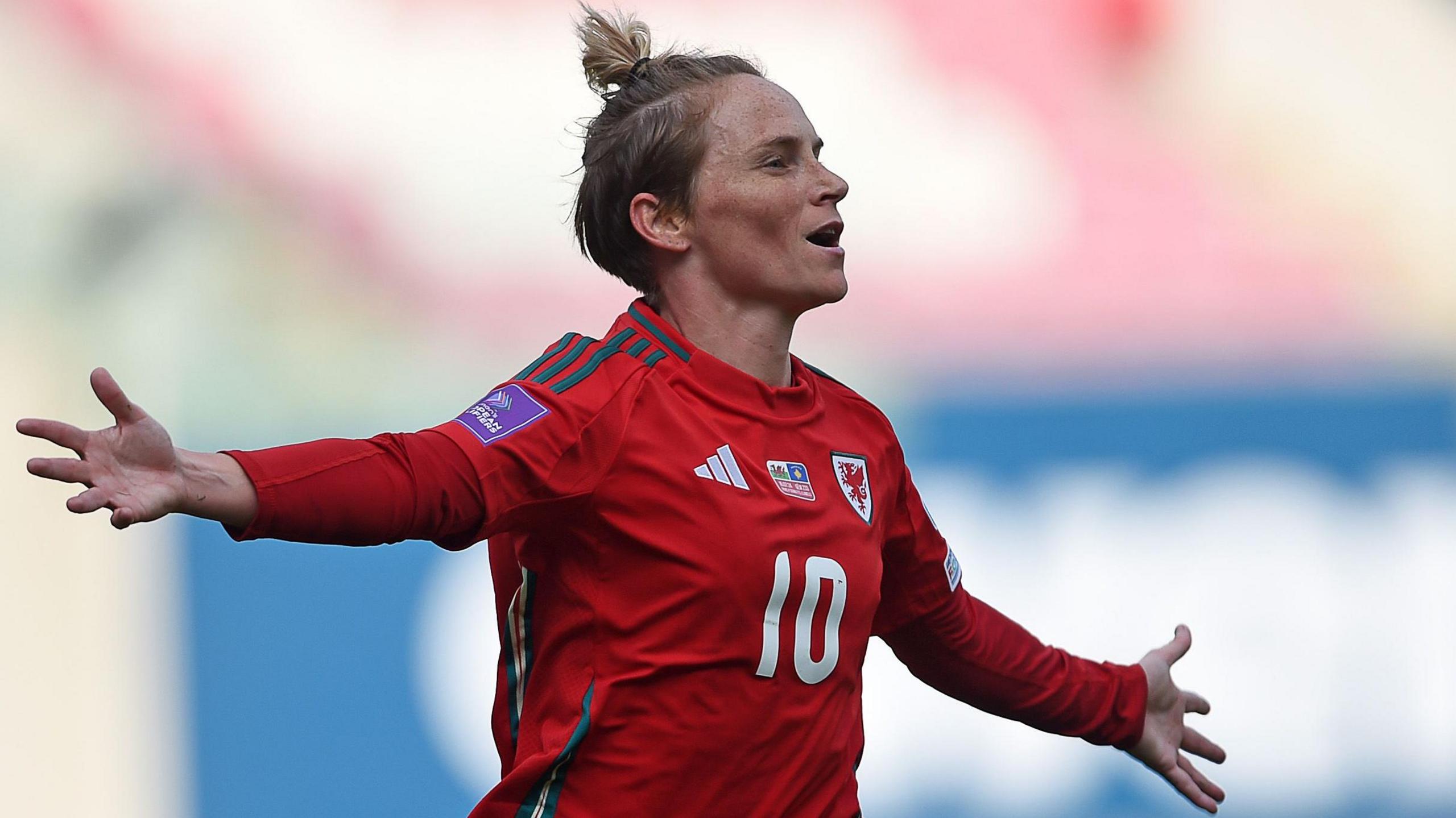 Jess Fishlock: Cymru's Eternal Warrior Bows Out After Historic 19-Year International Journey