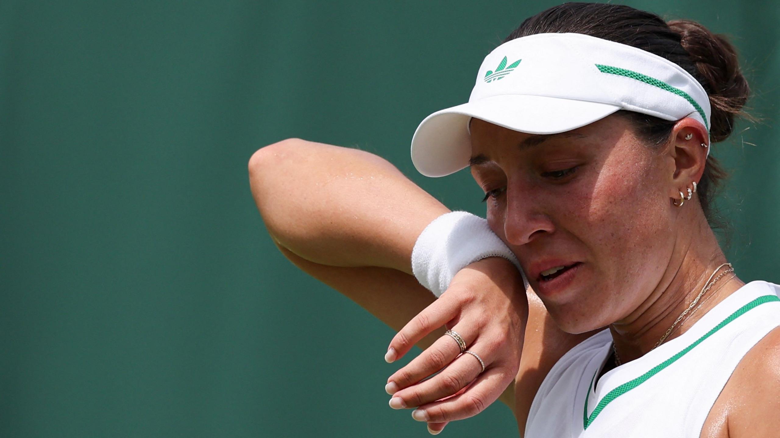 Wimbledon 2025 Shocker: Top Seeds Pegula and Zheng Fall in First Round