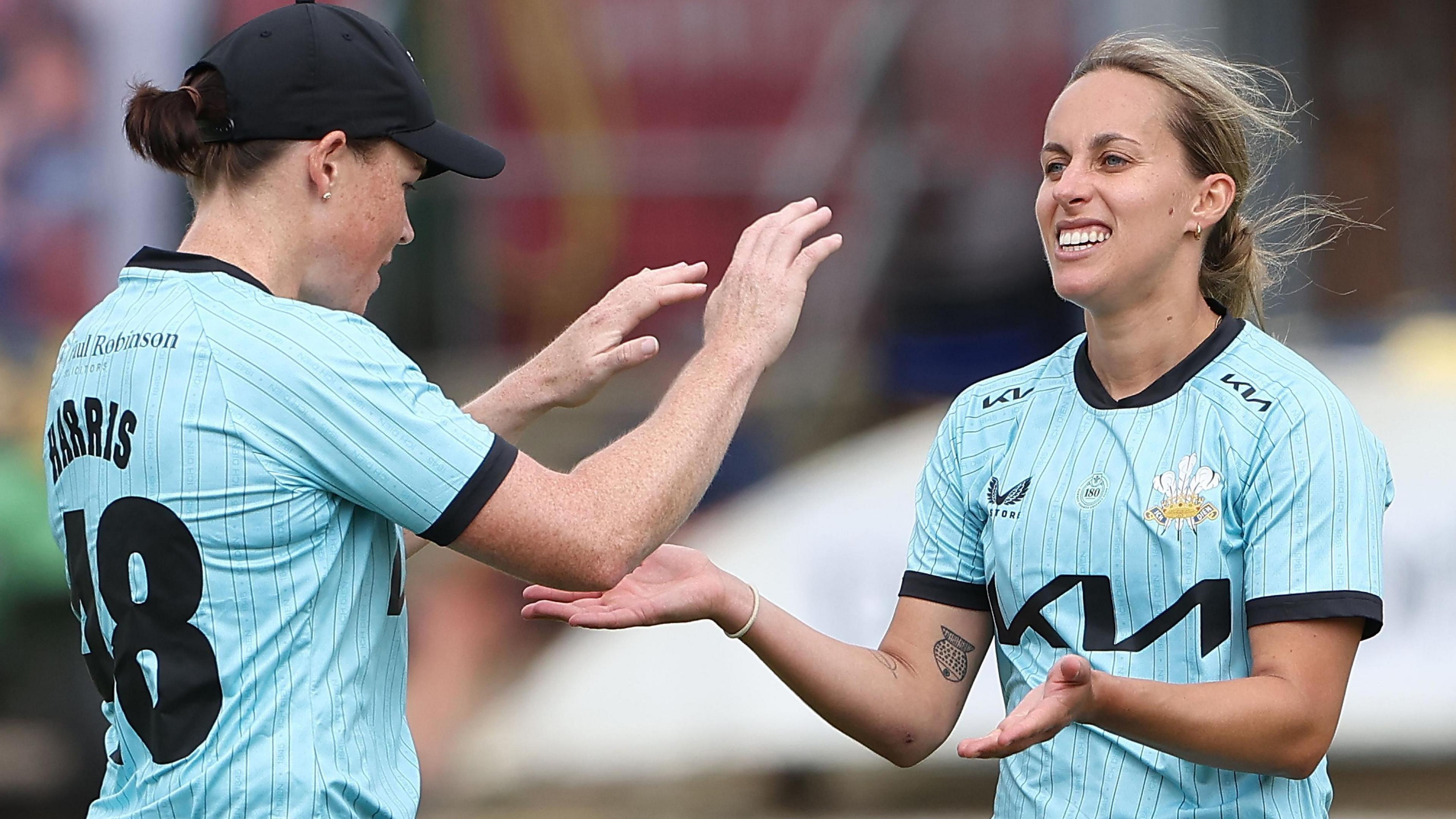 Surrey Reclaims Top Spot in Women's T20 Blast: Key Wins for Bears and Durham