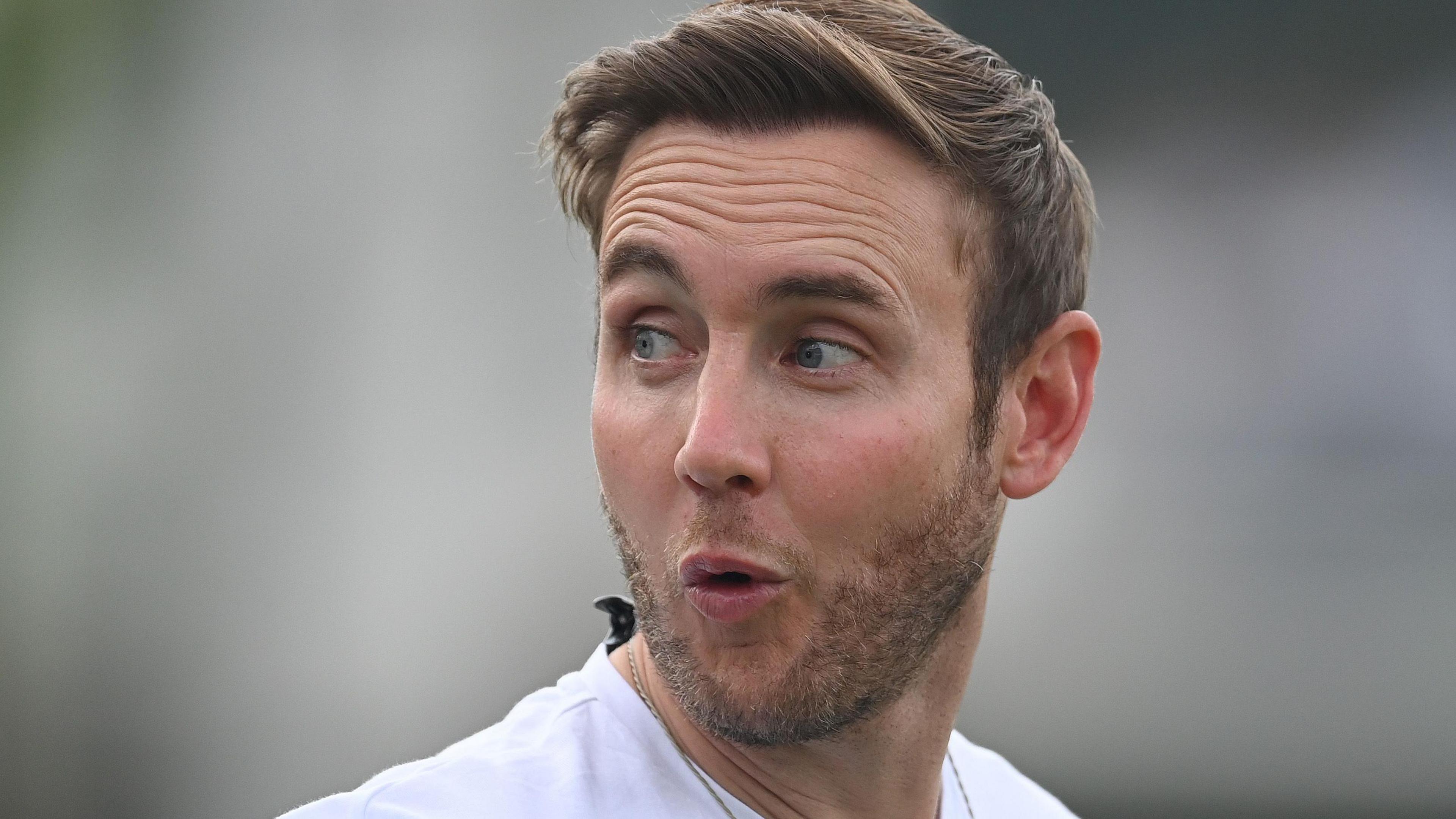 Ashes 2025-26: Stuart Broad Labels Australia as 'Weakest Since 2010' Ahead of Historic Rivalry Clash