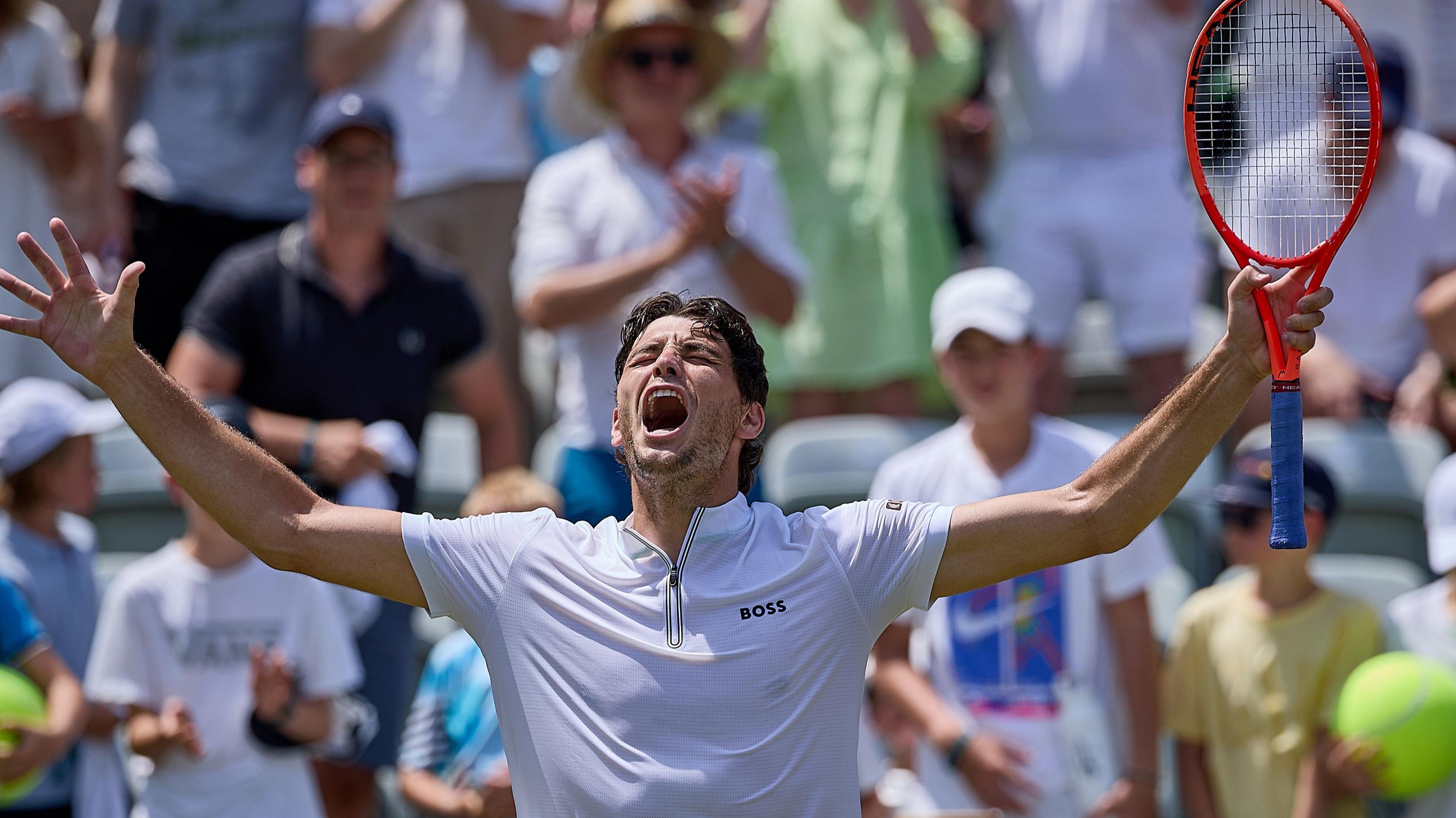Taylor Fritz Triumphs Over Alexander Zverev in Stuttgart Open Final
