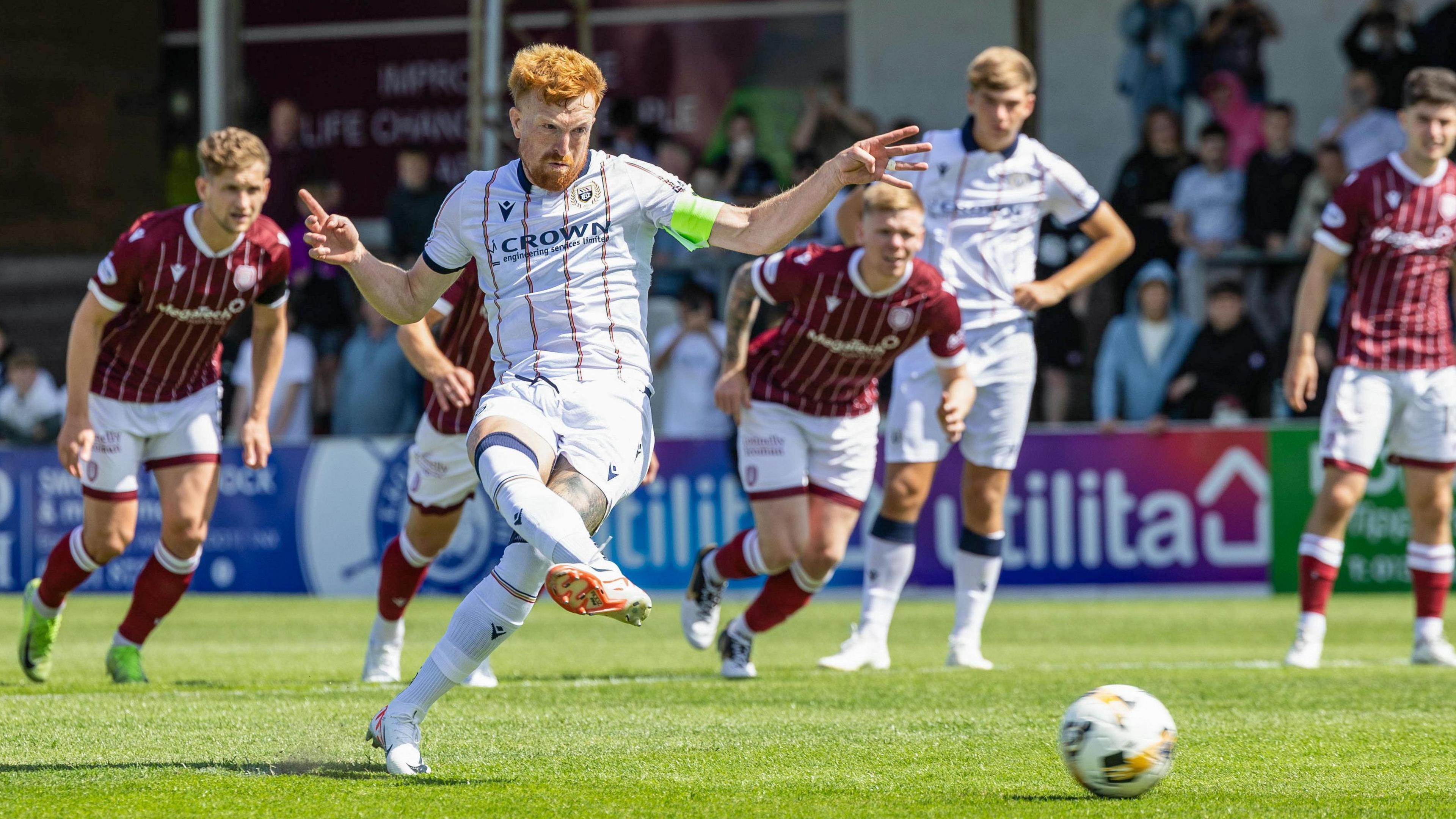 Dundee's Murray Aims to Emulate Aberdeen's Scottish Cup Success