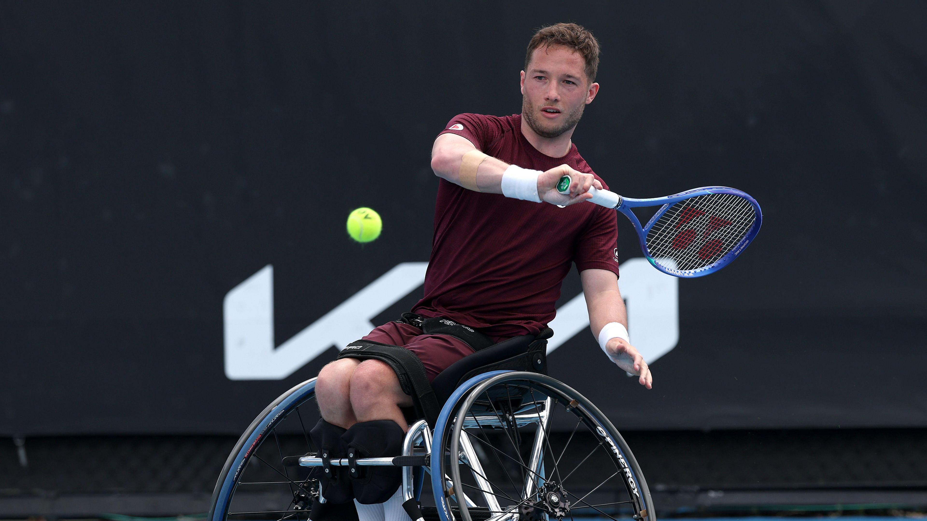 Hewett Dominates to Reach Semi-Finals at Australian Open Wheelchair Singles