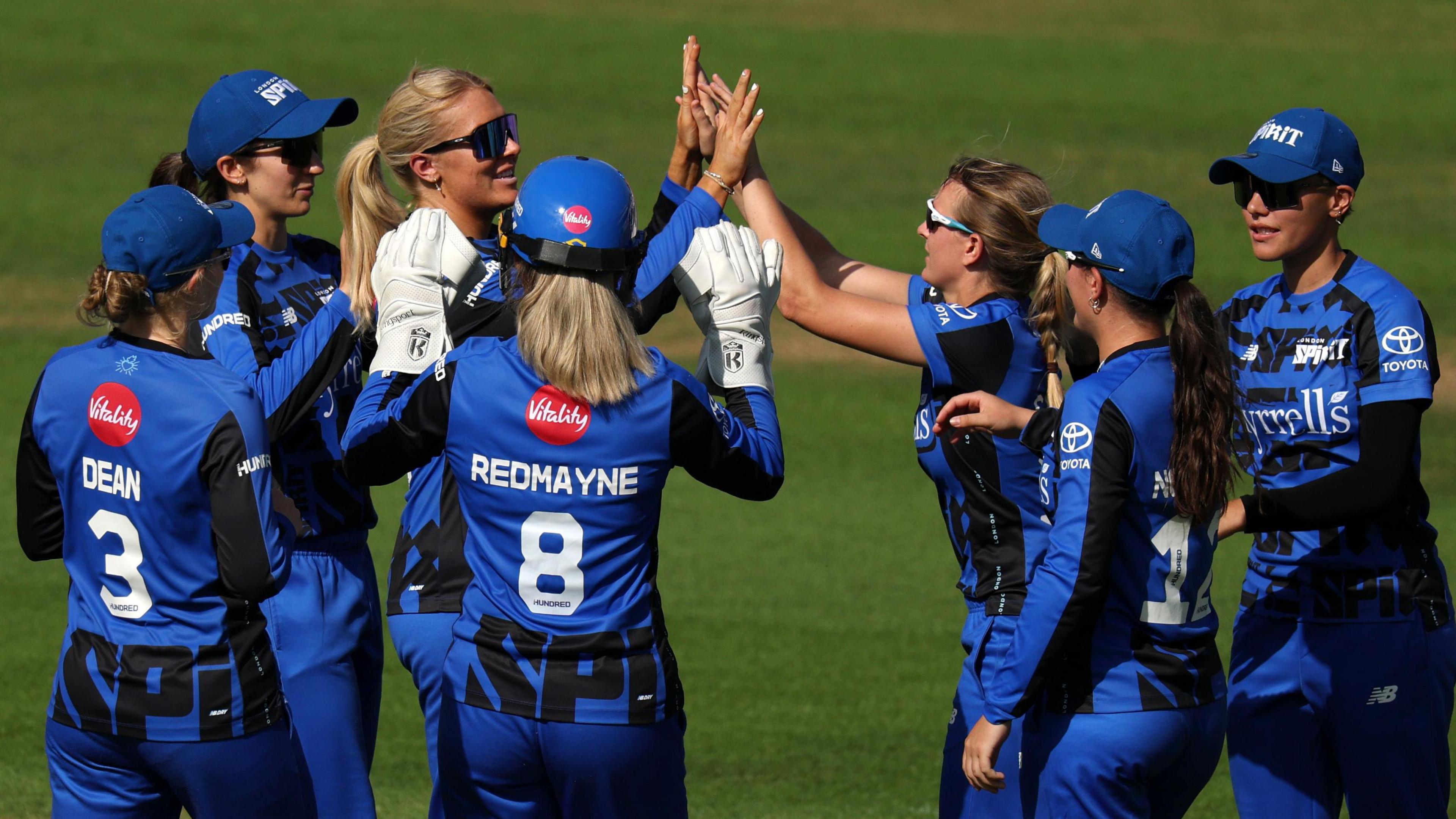 London Spirit Dominates Oval Invincibles in a Thrilling Hundred Clash
