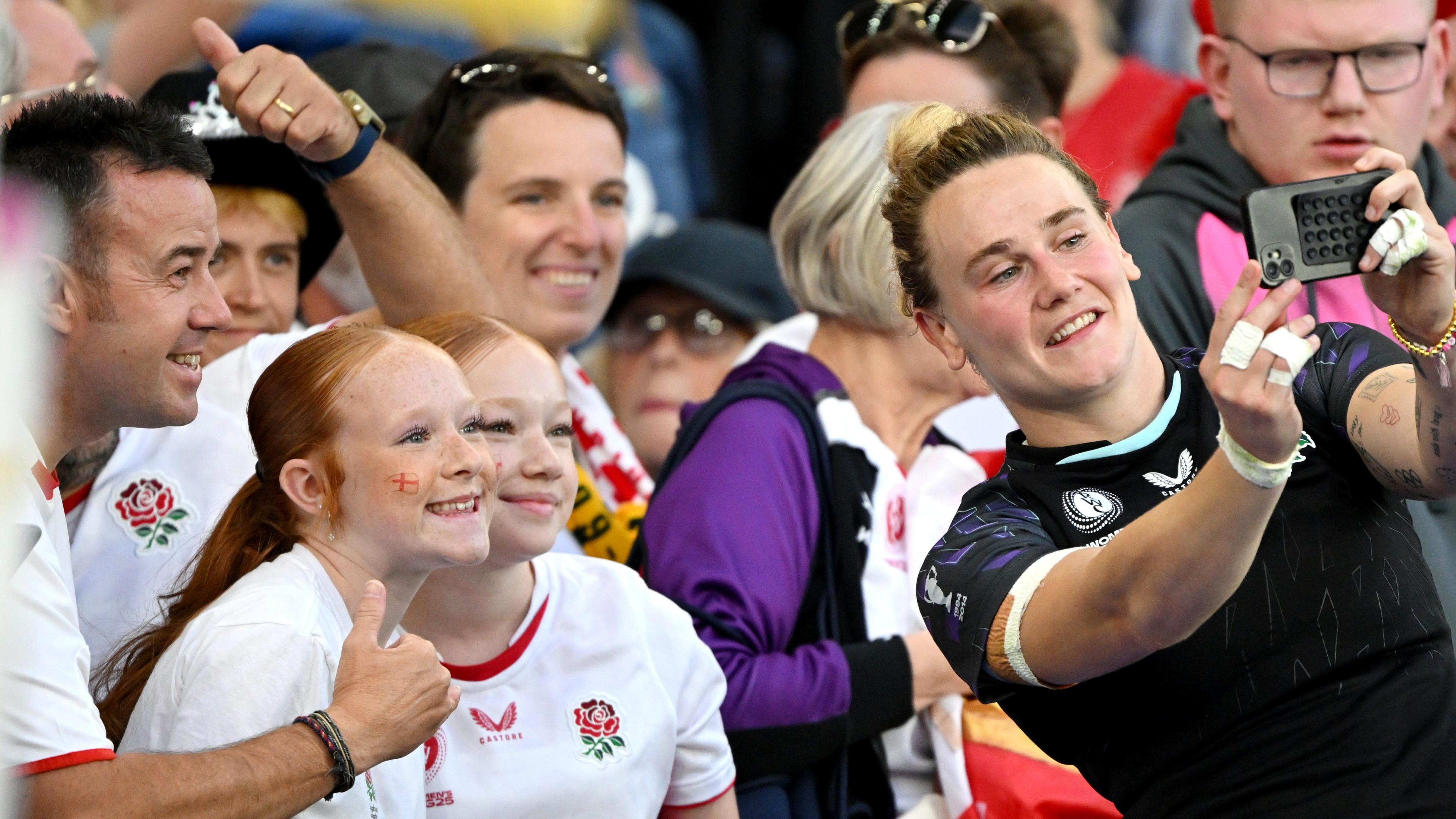 Clash of Titans: England and Canada Lock Horns in Historic Women's Rugby World Cup Final at Twickenham