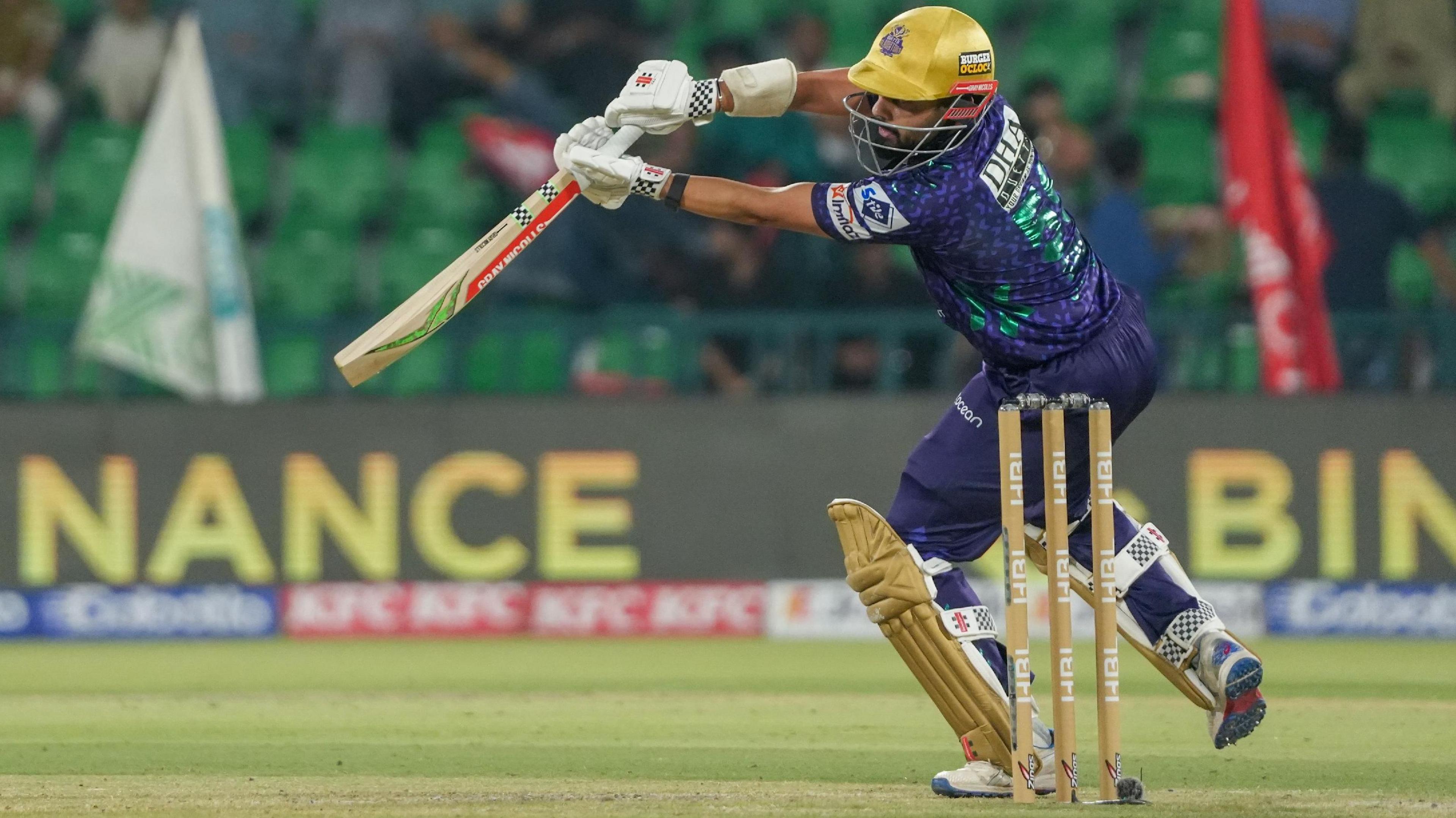 Quetta Gladiators Triumph Over Islamabad United in PSL Thriller