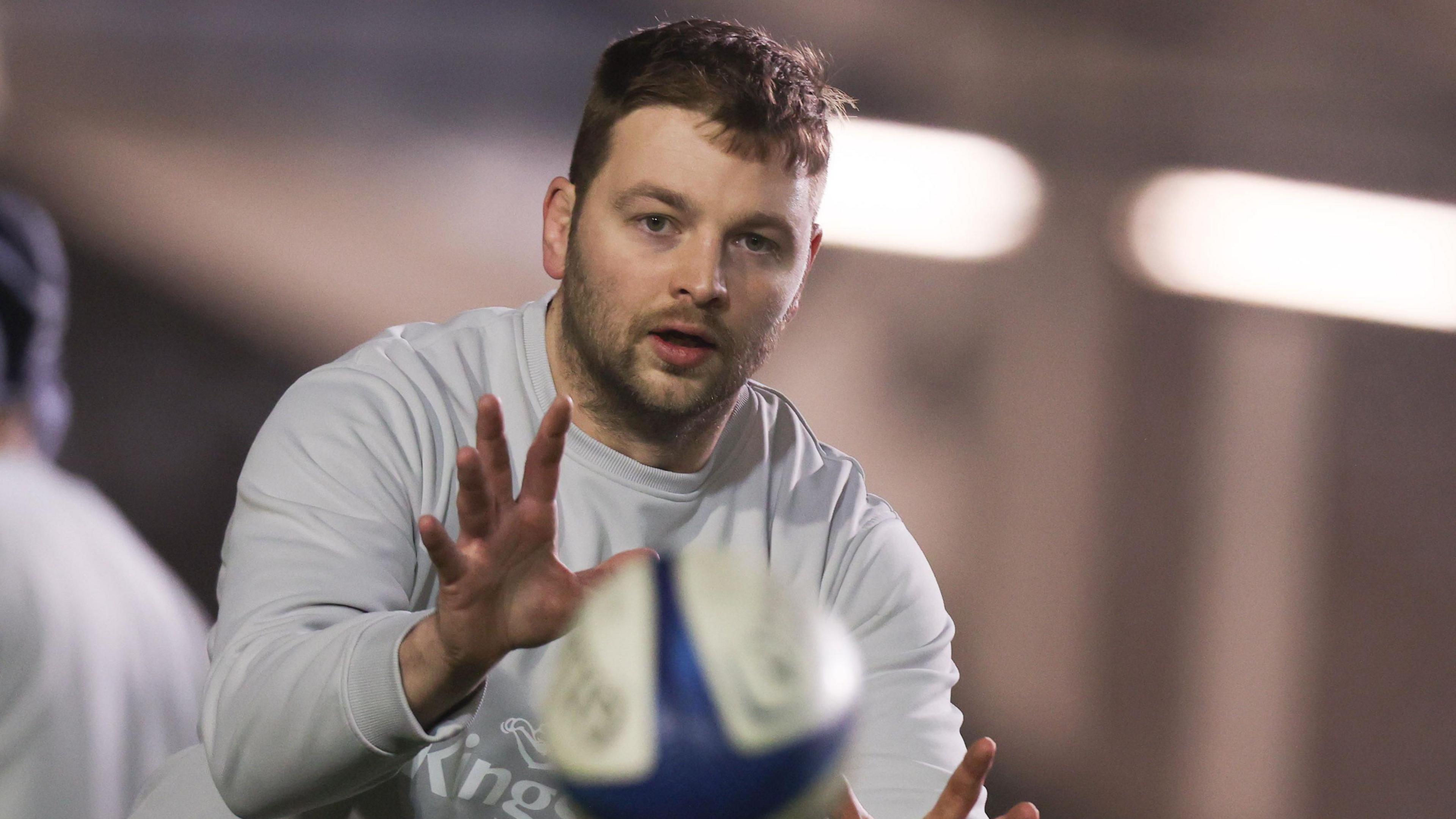 Ulster's Henderson Ready for Munster Game After Training Resumption