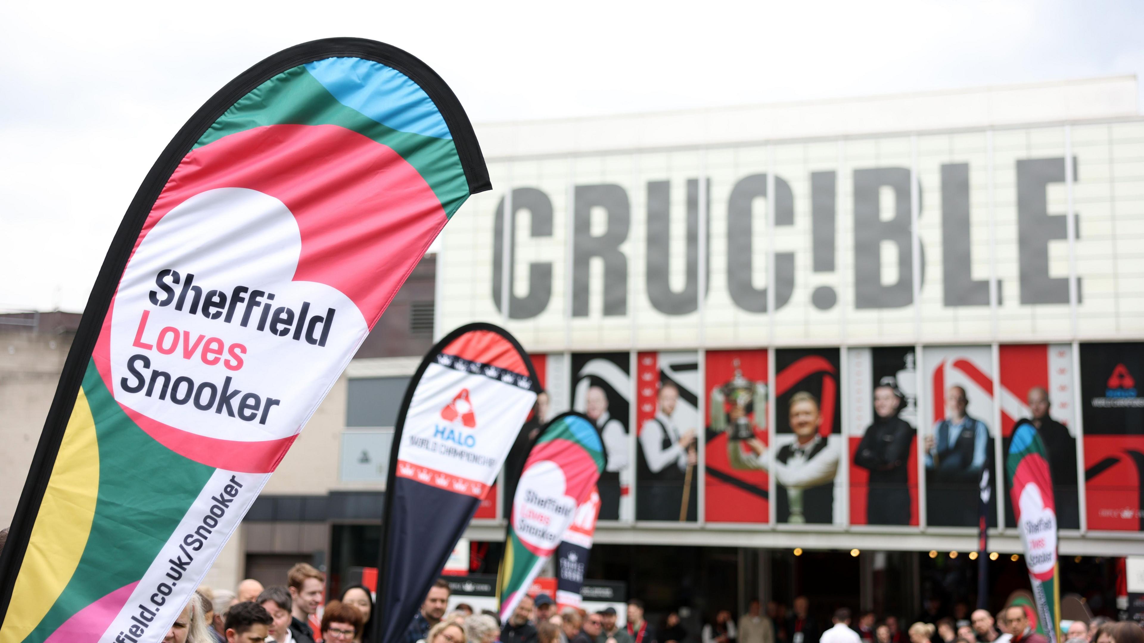 Barry Hearn Optimistic About Crucible's Future for World Snooker Championship