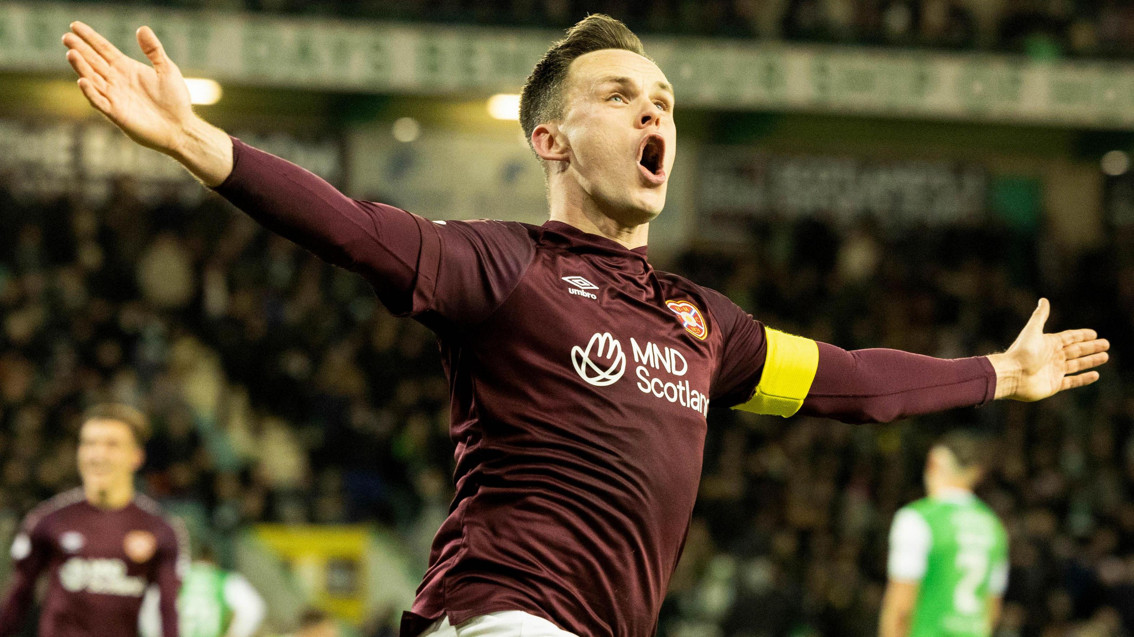 Lawrence Shankland's Future at Hearts: Stay or Seek New Horizons?