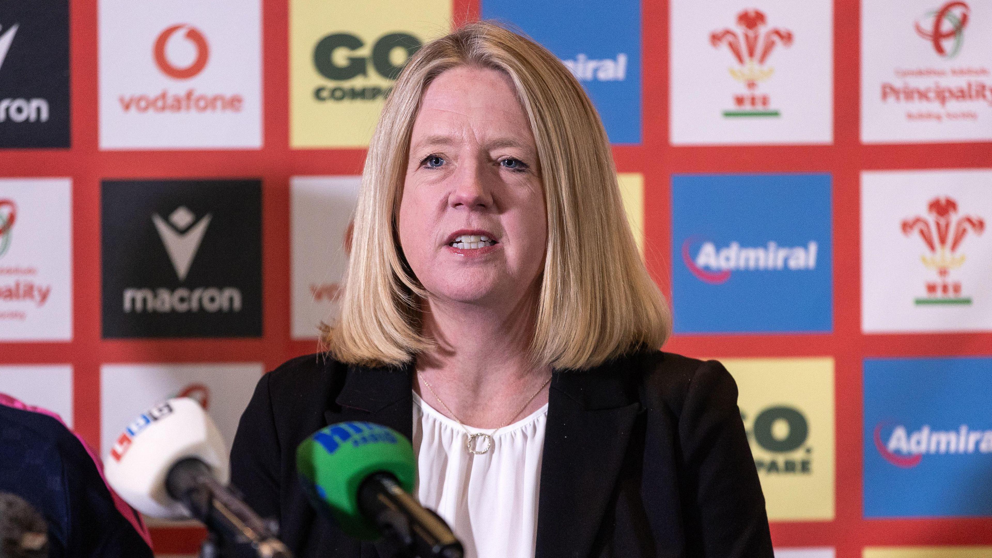 Cardiff Crisis Halts Welsh Rugby Funding Deal: What’s Next for the WRU and Regional Teams?
