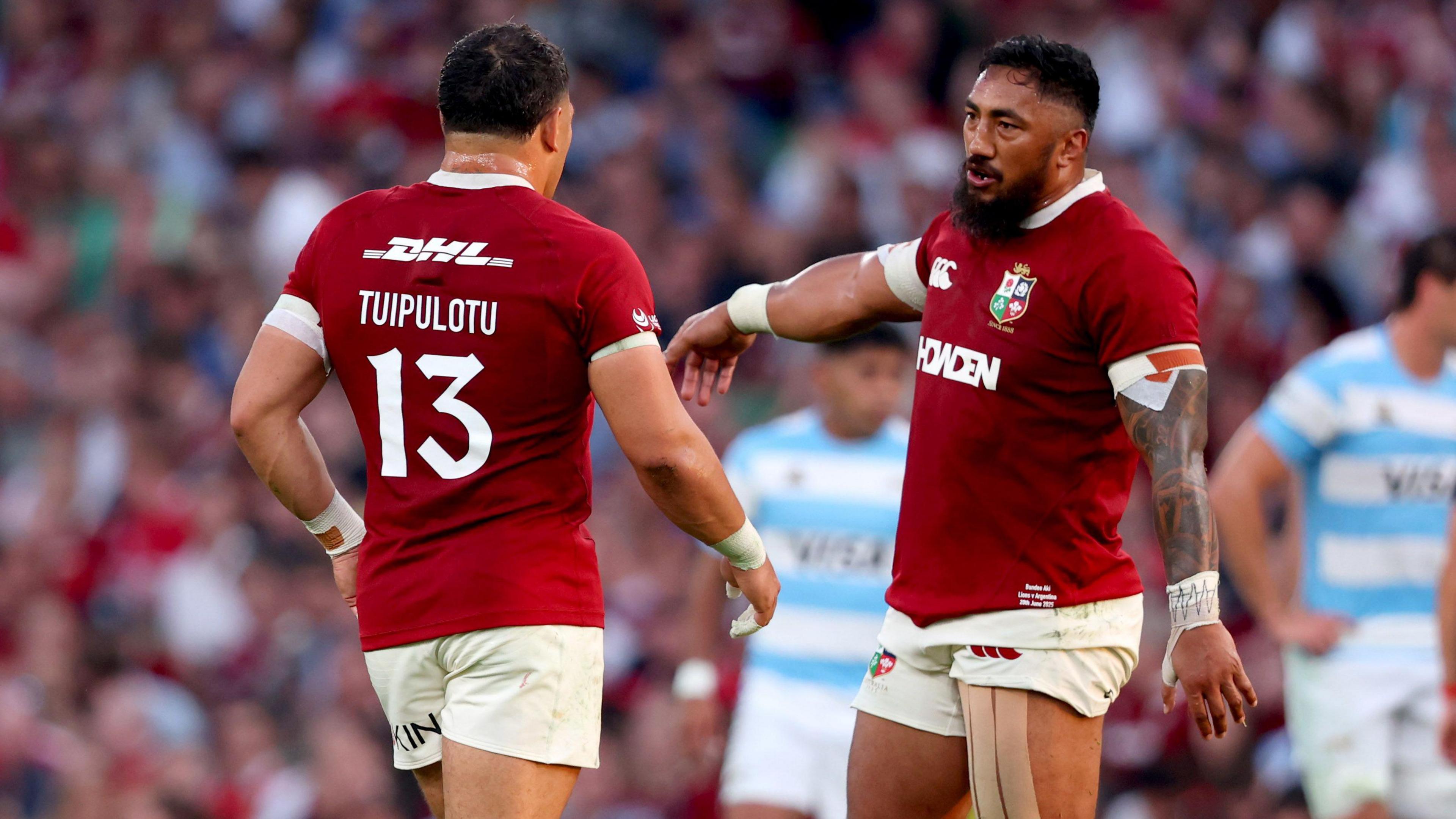 Aki and Tuipulotu Aim to Strengthen Midfield Partnership for Lions' Success