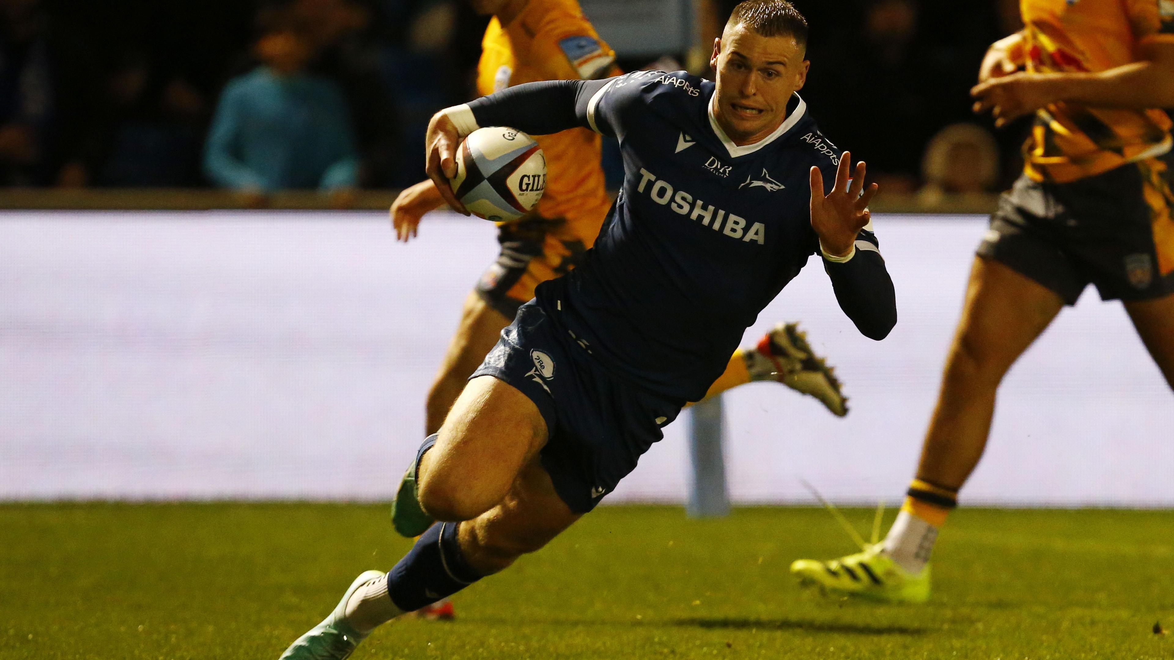 Dominant Sale Sharks Crush Newcastle Red Bulls in Nine-Try Premiership Spectacle