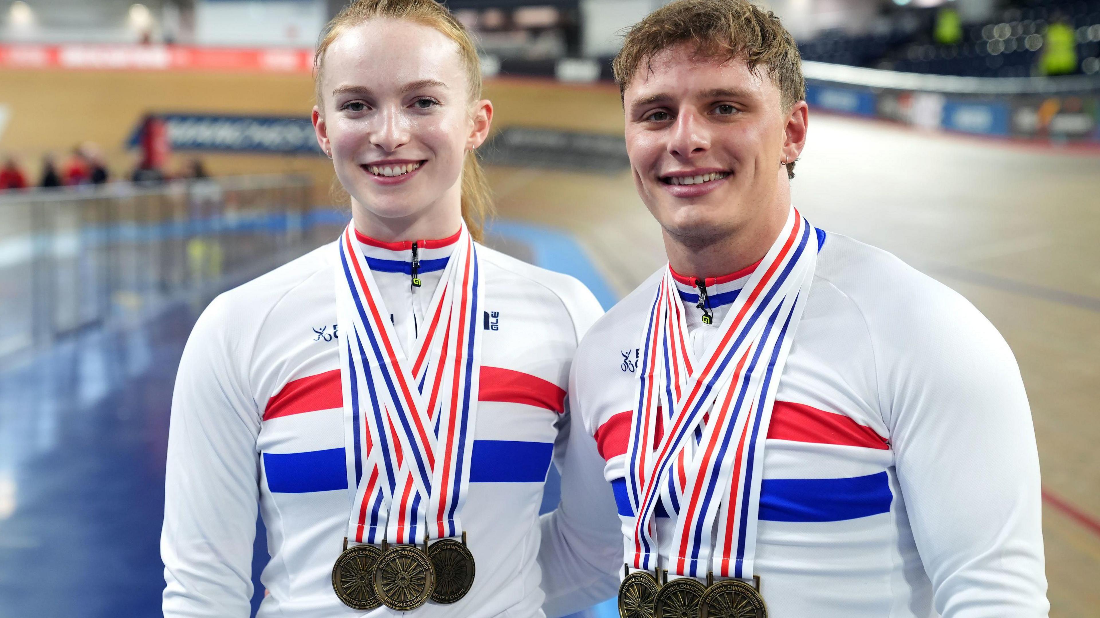 Triumphant Victory: Lauren Bell and Matthew Richardson Dominate British Track Cycling Championships