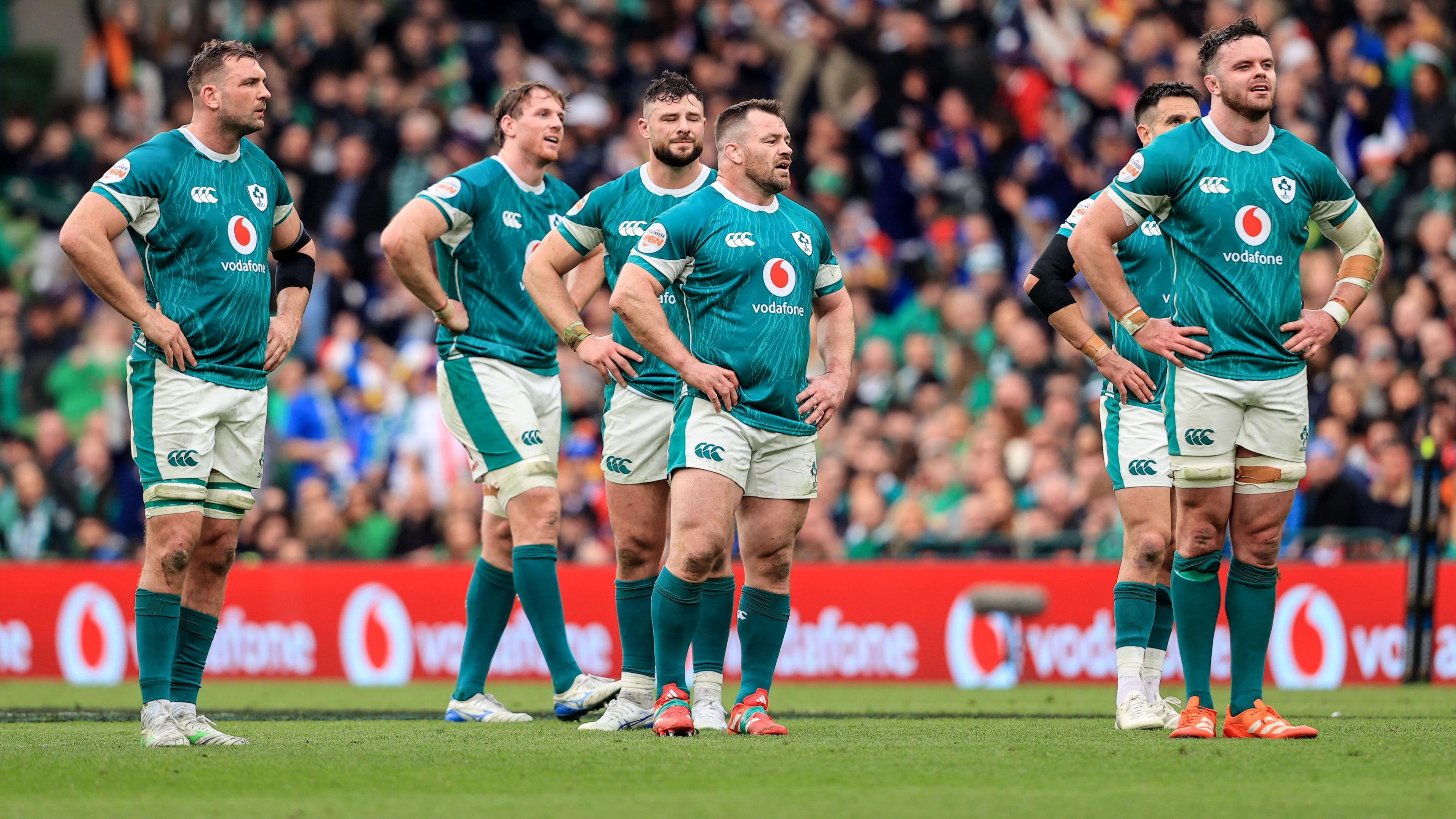 France's Dominant Performance Shatters Ireland's Grand Slam Dream