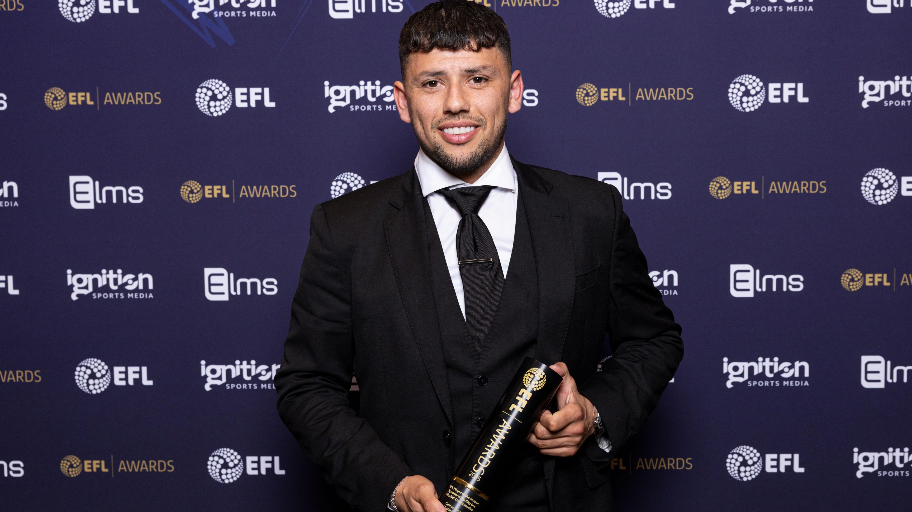 EFL Awards: Burnley's Parker and Sheffield United's Hamer Shine