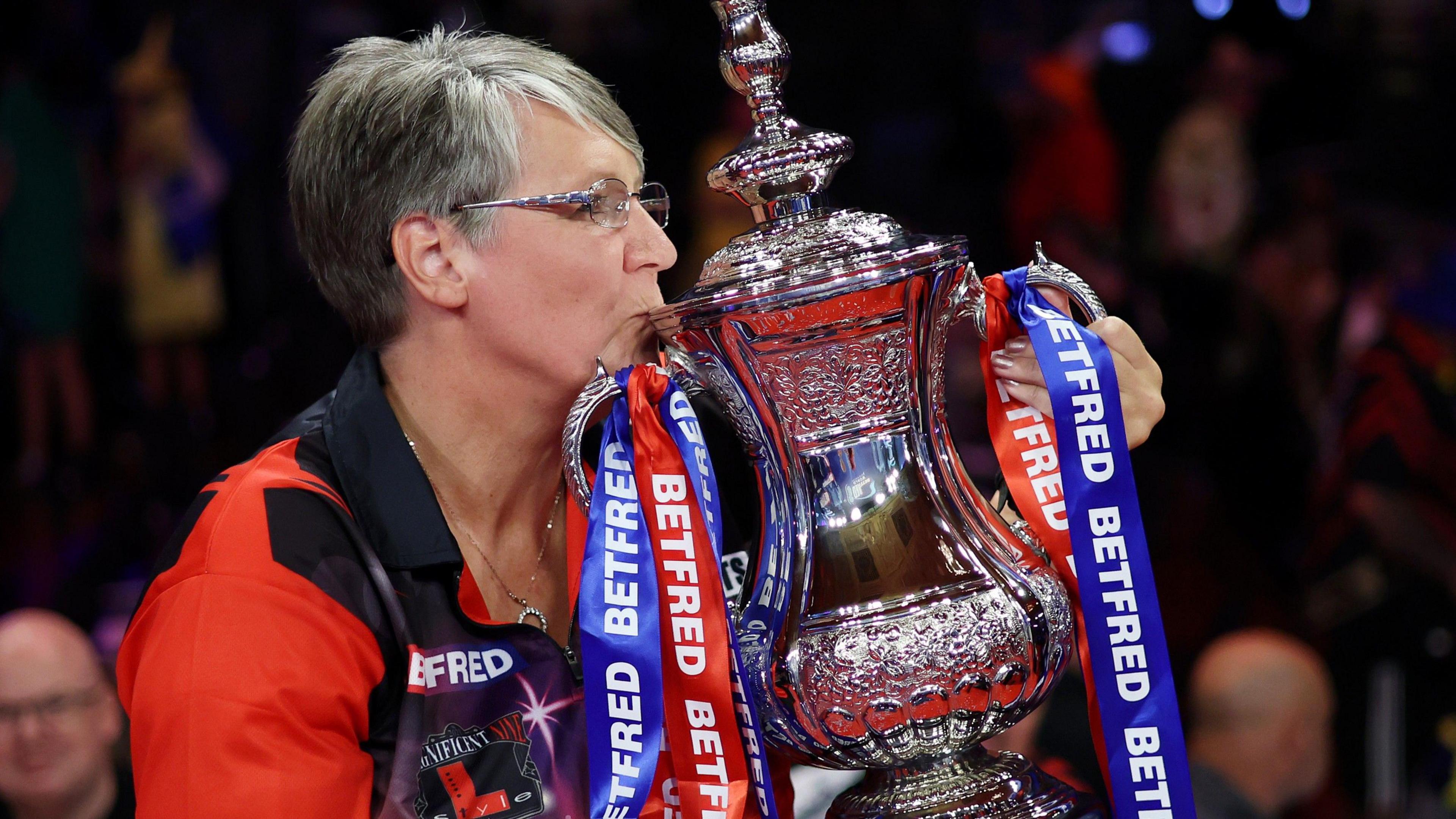 Lisa Ashton Triumphs Over Fallon Sherrock in Thrilling Women's World Matchplay Final