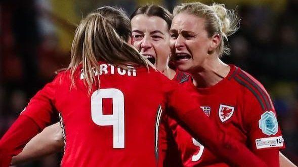 Wales Women's Football: A Resilient 1-1 Draw Against Sweden