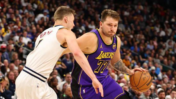 Luka Doncic Shines in Lakers' Dominant Victory Over Nuggets