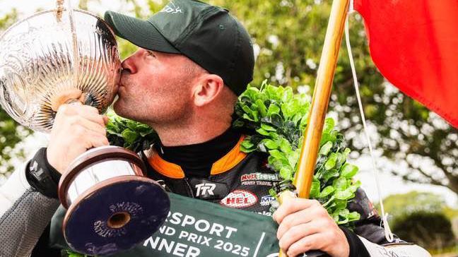 Jamie Williams Secures Stunning Debut Victory at Supersport Manx Grand Prix