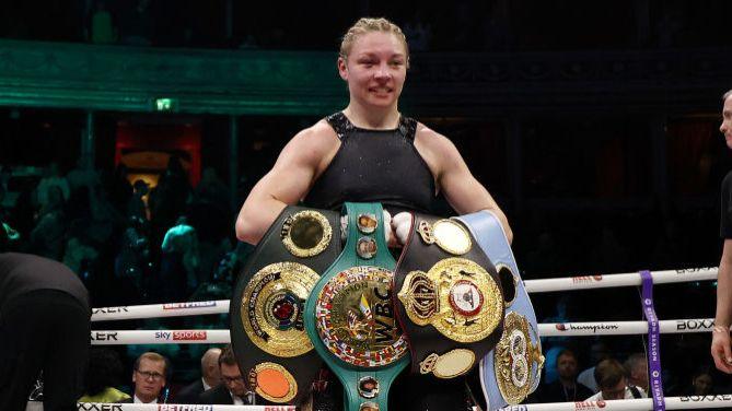 Lauren Price Aims for Welsh Homecoming Fight Against Mayer or Ryan After Unified Victory