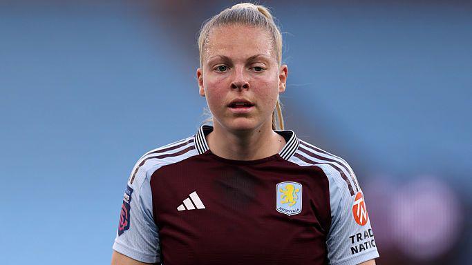 Aston Villa Secure Permanent Transfer of Jill Baijings from Bayern Munich