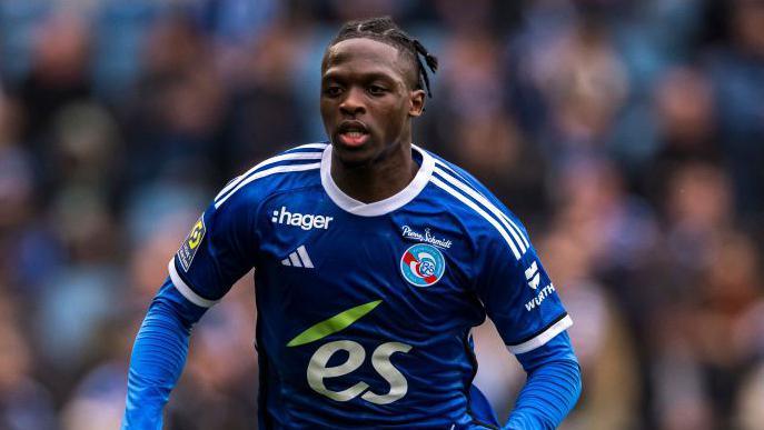 Strasbourg Rejects £30.2m Nottingham Forest Bid for Rising Star Dilane Bakwa