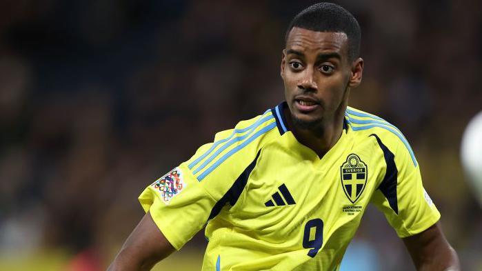 Alexander Isak's Inclusion in Sweden Squad Amid Newcastle Exit Saga