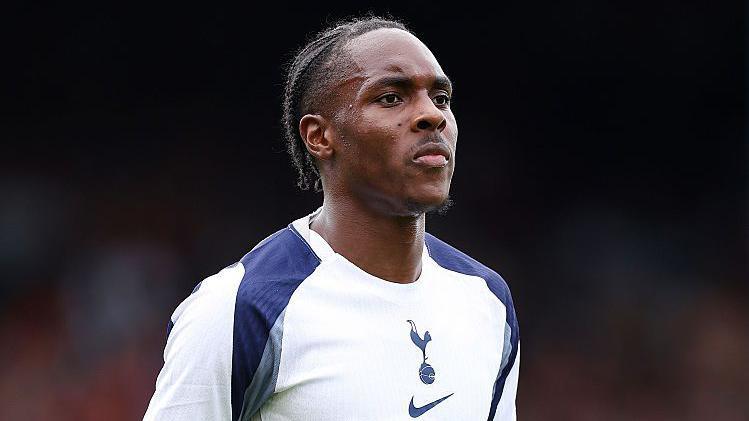 Tottenham Takes a Stand Against Racial Abuse: Mathys Tel Targeted by Online 'Cowards'
