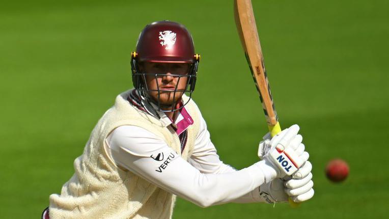 Kohler-Cadmore's Century Leads Somerset to Commanding Position Against Warwickshire in County Championship