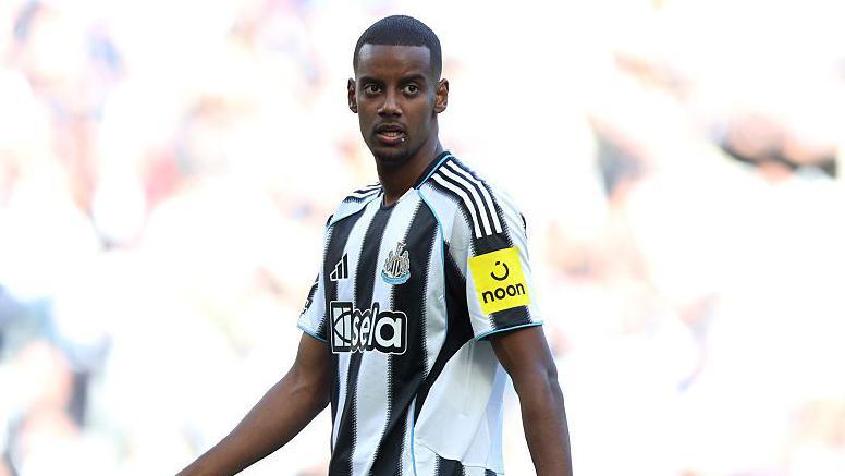 Alexander Isak's Future at Newcastle: A Saga of Uncertainty and High Stakes