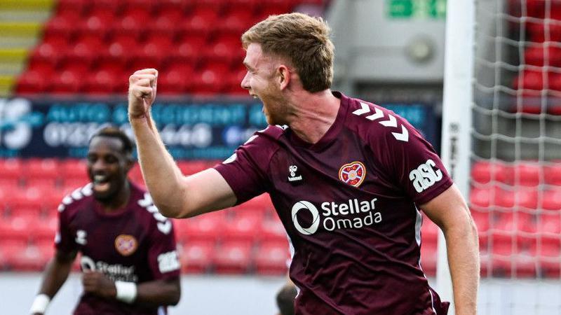 Dramatic Late Goals and Stunning Upsets Highlight Premier Sports Cup Action