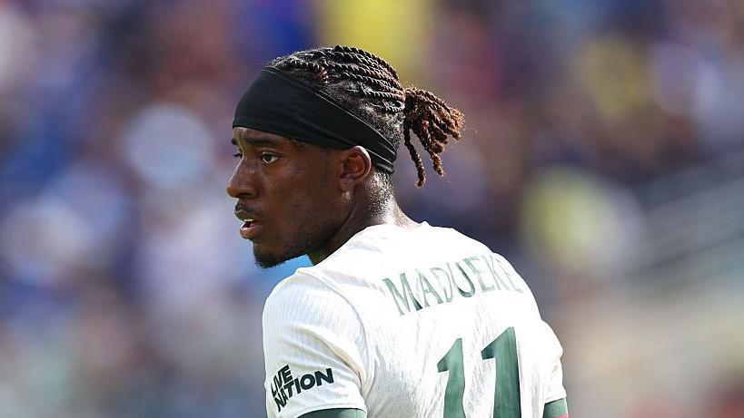 Why Arsenal Fans Are Divided Over the Potential Signing of Noni Madueke
