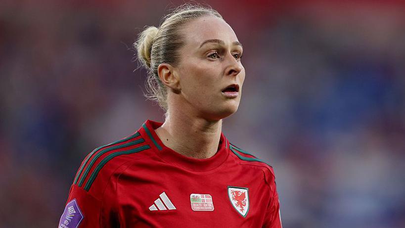 Rhiannon Roberts Joins Sunderland: A Major Boost for WSL2