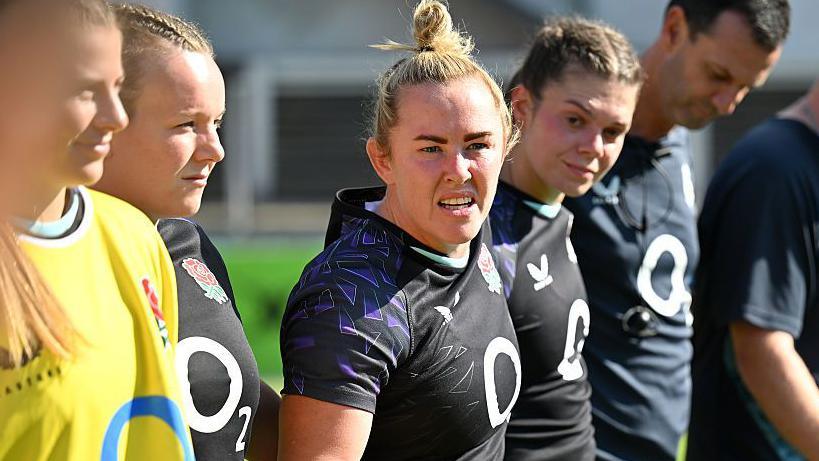 Marlie Packer's Red Card Shakes England's Rugby World Cup Strategy