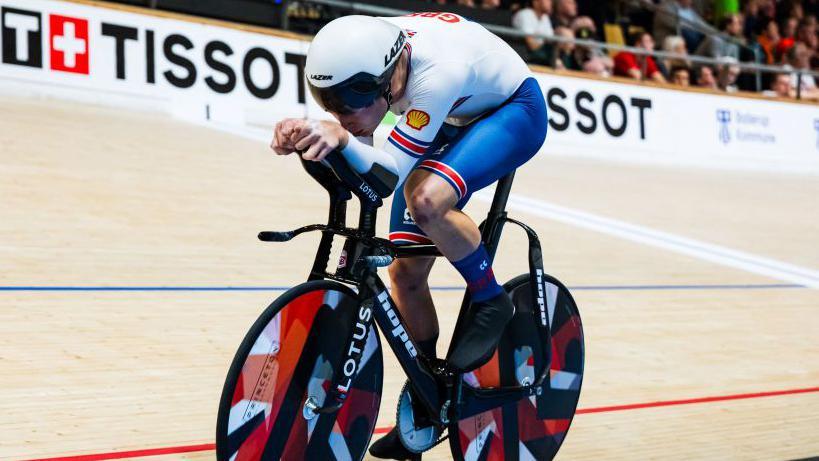 Josh Charlton Leads Team GB to Glory with European Cycling Gold in Belgium