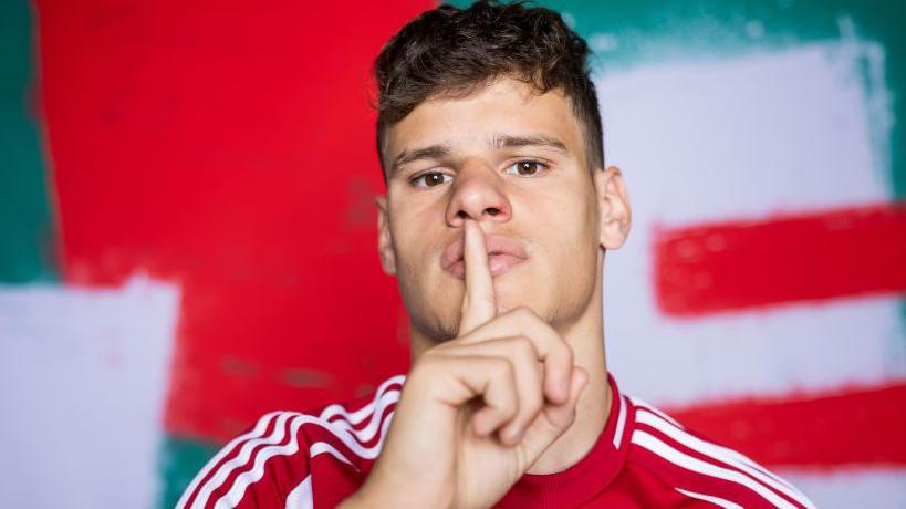 Liverpool's £40m Masterstroke: Milos Kerkez Joins the Reds