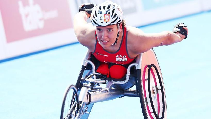 Jade Hall's Inspiring Comeback: From Illness to the London Marathon