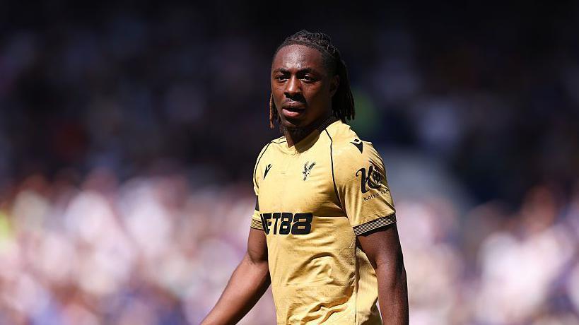 Arsenal and Tottenham Battle for Eberechi Eze: A Premier League Transfer Showdown
