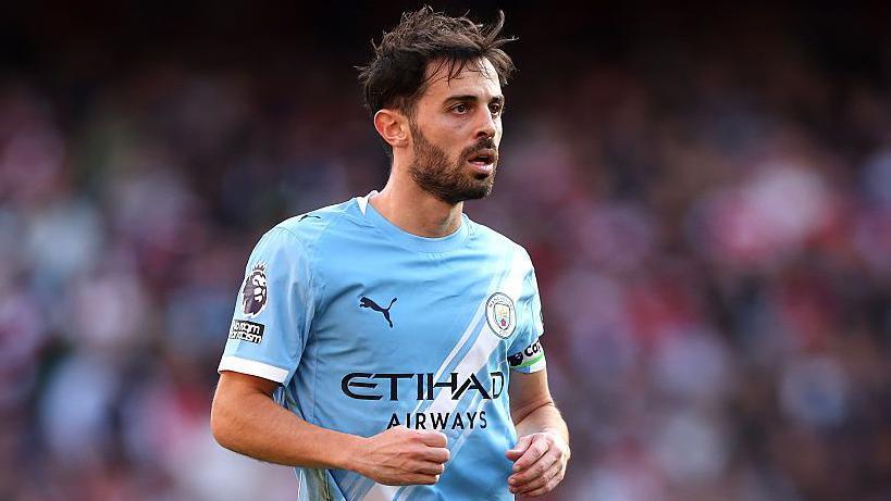 Bernardo Silva's Future Plans & Leadership Legacy at Manchester City: Contract Update & Transfer Rumors
