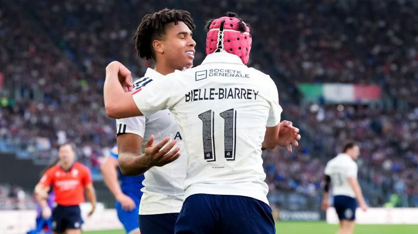 Dominant France Crush Italy to Set Up Six Nations Showdown with Ireland