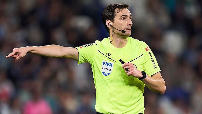 Emotional Outburst: Copa del Rey Final Referee Reveals Pressure from Real Madrid TV