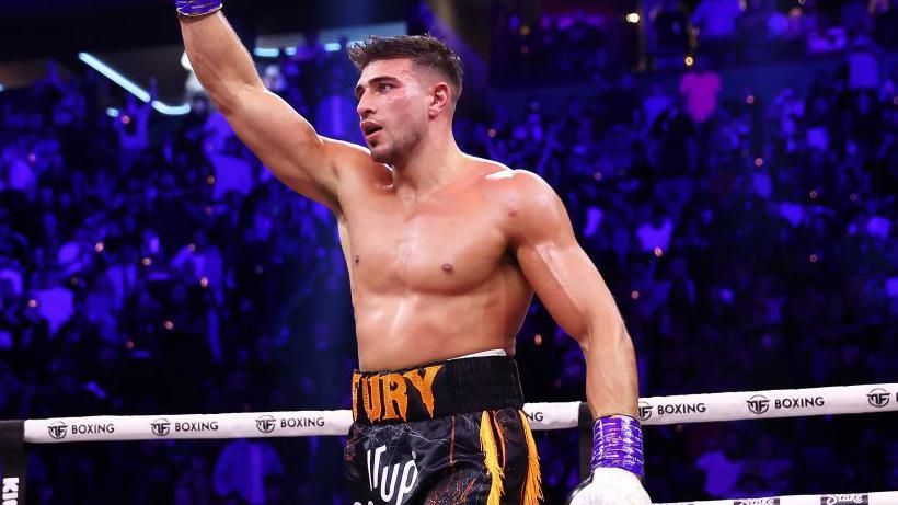 Tommy Fury's Triumphant Return: A Scrappy Victory in Budapest