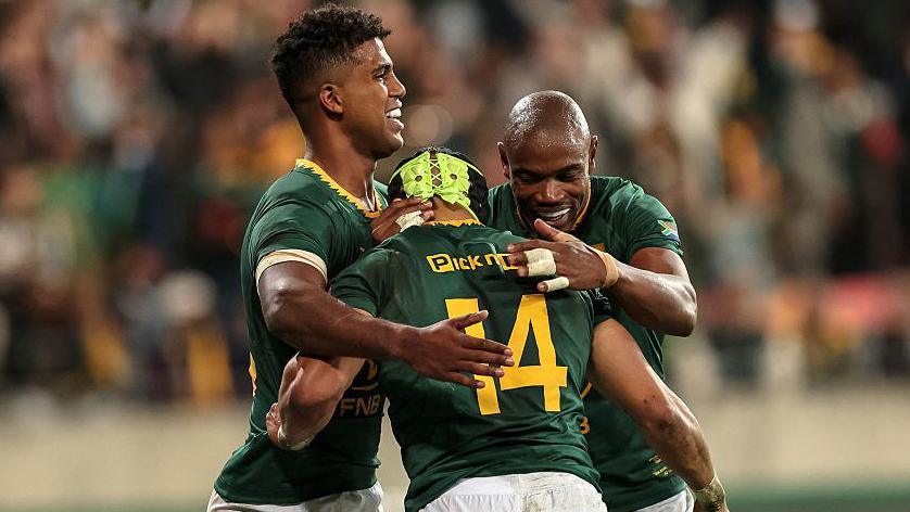 Dominant South Africa Secures Stunning 45-0 Victory Over Italy Despite Early Red Card