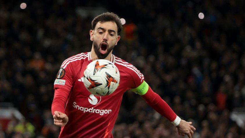 Bruno Fernandes: The Decision to Stay at Manchester United Amid Summer Transfer Speculation