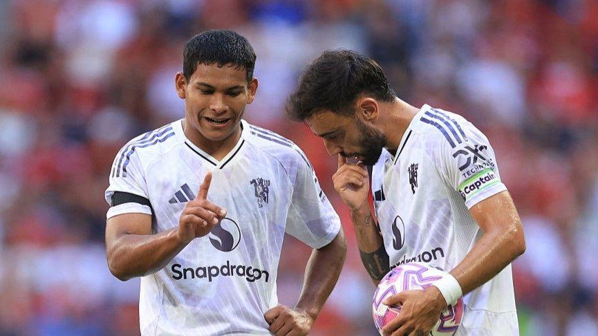 Diego Leon Shines in Manchester United's Pre-Season Stalemate Against Leeds
