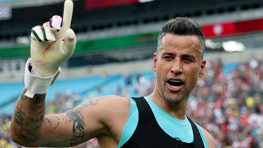 Fabio's Journey: Chasing Peter Shilton's Record in the Club World Cup
