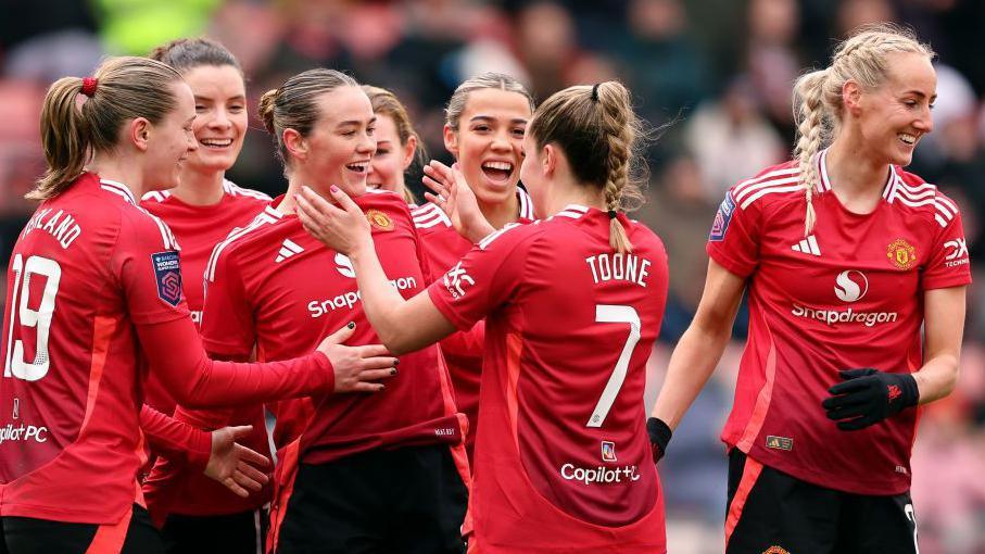 Marc Skinner Confident in Manchester United Women's Bright Future Amid Club Support