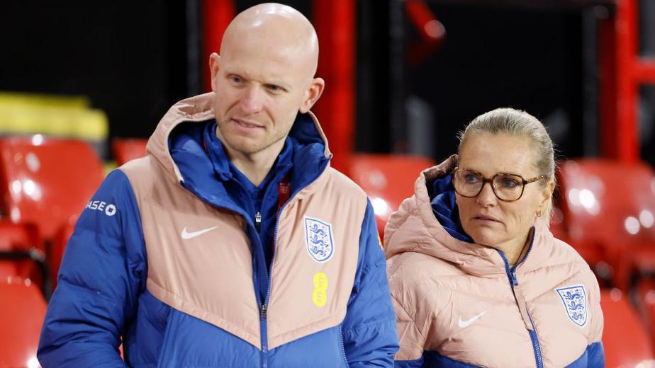 Arjan Veurink's New Chapter: From England Assistant to Dutch Women's Football Boss