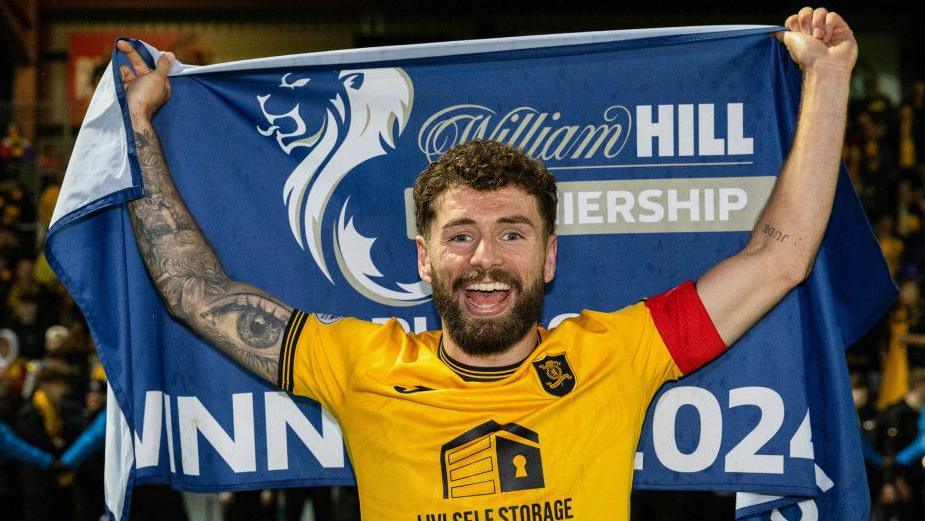 Kilmarnock Bolsters Defense with Jamie Brandon Signing After Livingston Departure